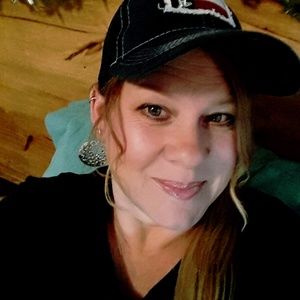 Meet your Posher, Aimee